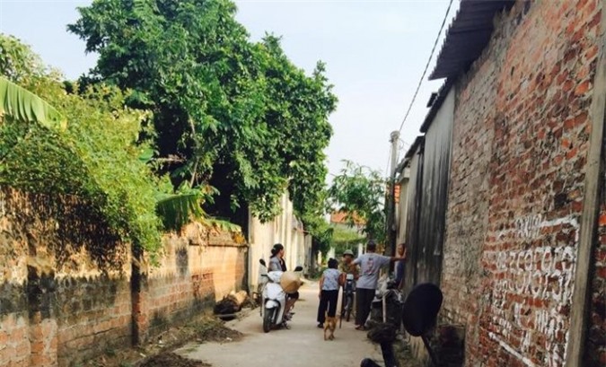 Chồng giết nhân tình của vợ trên giường: Vợ “quá yêu”người tình?