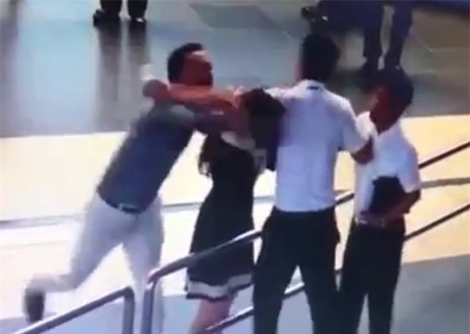 Đình chỉ cán bộ Sở GTVT hành hung nữ nhân viên sân bay 