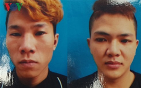 Khởi tố 2 đối tượng dàn cảnh diễn kịch để cướp điện thoại