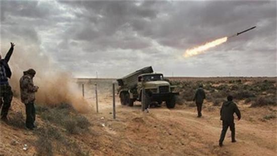 Căn cứ quân sự Saudi Arabia trúng tên lửa của quân Houthi từ Yemen