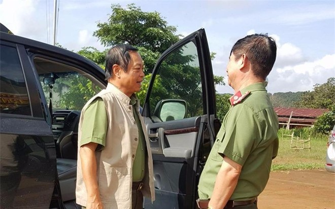 Vụ 3 bảo vệ rừng bị bắn chết: Thứ trưởng Bộ Công an vào hiện trường điều tra