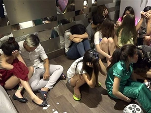 Thiếu gia Sài Gòn đãi sinh nhật bằng "bữa tiệc" ma túy