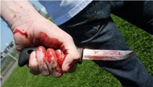 Đến nhà bạn gái ăn nhậu, nam thanh niên đâm chết hàng xóm