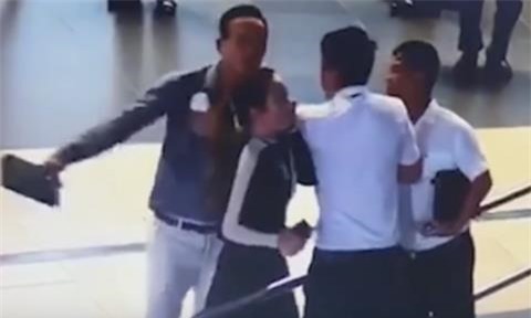 Không khởi tố vụ hành khách đánh nữ nhân viên hàng không