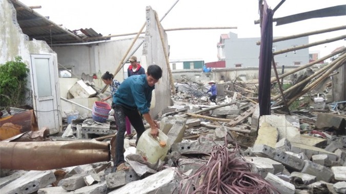 Khung cảnh tan hoang tại hiện trường vụ nổ nồi hơi ở Thái Bình