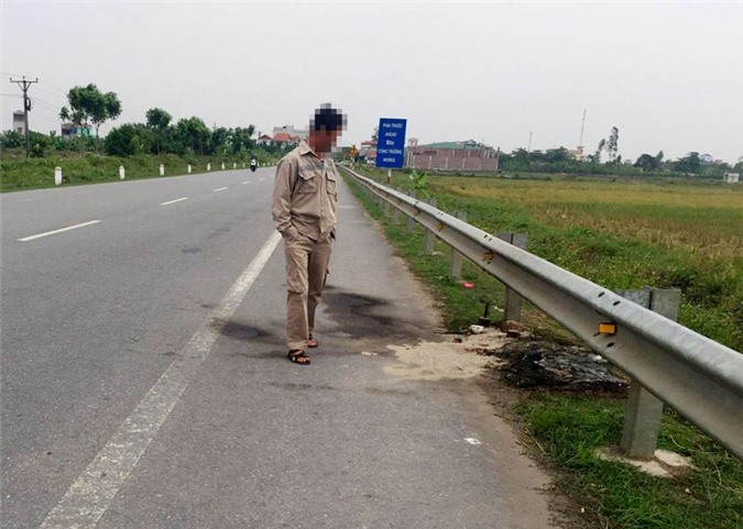 Mẹ chở con trên xe SH bị chết: Mẹ hy sinh bản thân để cứu con?