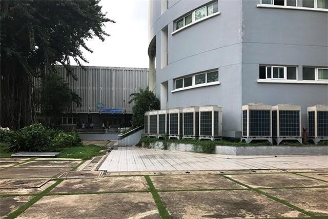 Sinh viên Trường ĐH Y dược rơi từ tầng 4 xuống đất tử vong