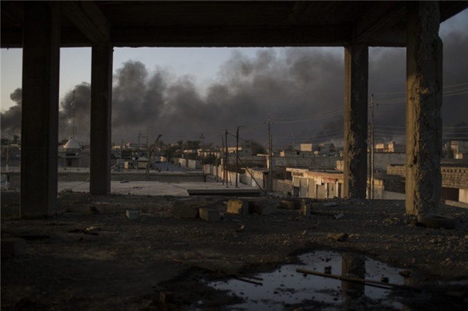 IS giết hại, ném thi thể 40 cựu sĩ quan Iraq xuống sông