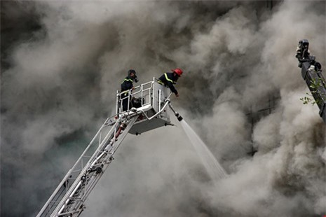 Vụ cháy ở phố Trần Thái Tông: Tạm dừng hoạt động các quán karaoke tại quận Cầu Giấy