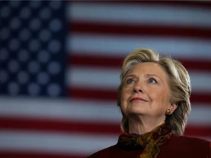 Bầu cử Mỹ: Bà Clinton tái lập ưu thế, dẫn trước Donald Trump 6 điểm