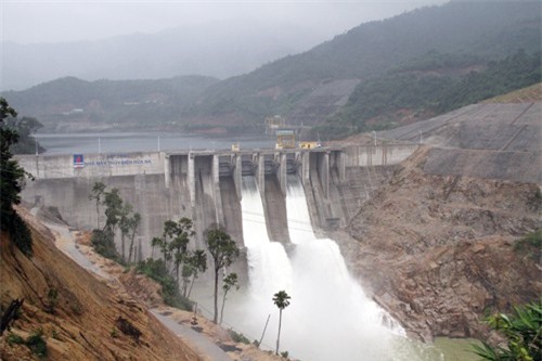 Bộ Công Thương lập 2 đoàn công tác chỉ đạo vận hành thủy điện