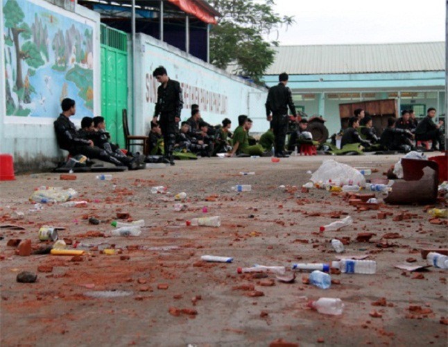 Học viên cai nghiện trốn trại: Hiện trường tan hoang