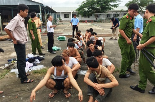 Bắt khẩn cấp 20 kẻ cầm đầu gây náo loạn trại cai nghiện ở Đồng Nai