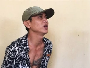 CSGT quật ngã, tóm gọn tên trộm xe máy