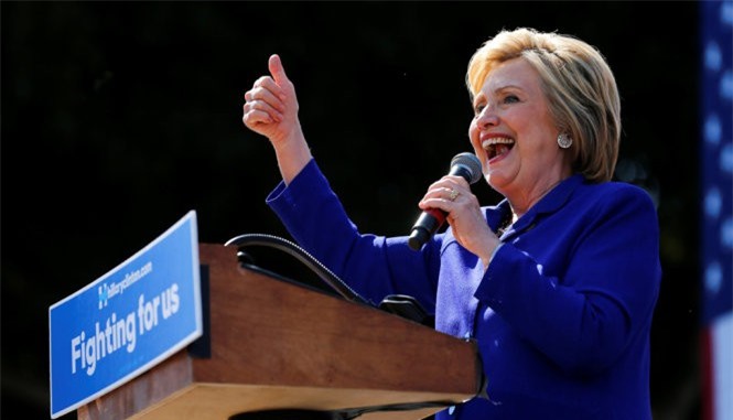 Đặt cược Clinton thắng cử, chứng khoán châu Á tăng vọt