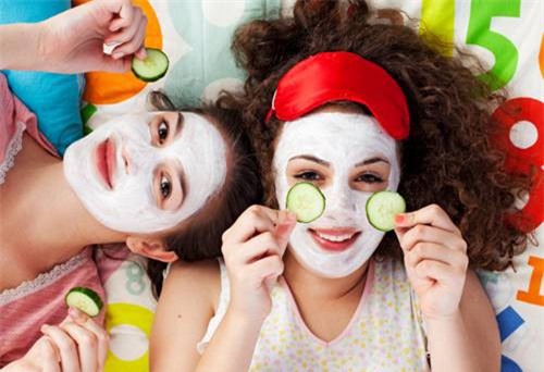 Mặt nạ "thần kỳ" dưỡng ẩm da mặt vào mùa đông