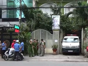 Hoảng hồn phát hiện người đàn ông chết bất thường trong khách sạn