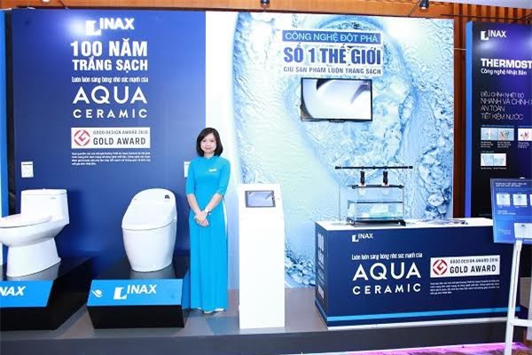 Inax ra mắt công nghệ Aqua Ceramic siêu chống bám bẩn