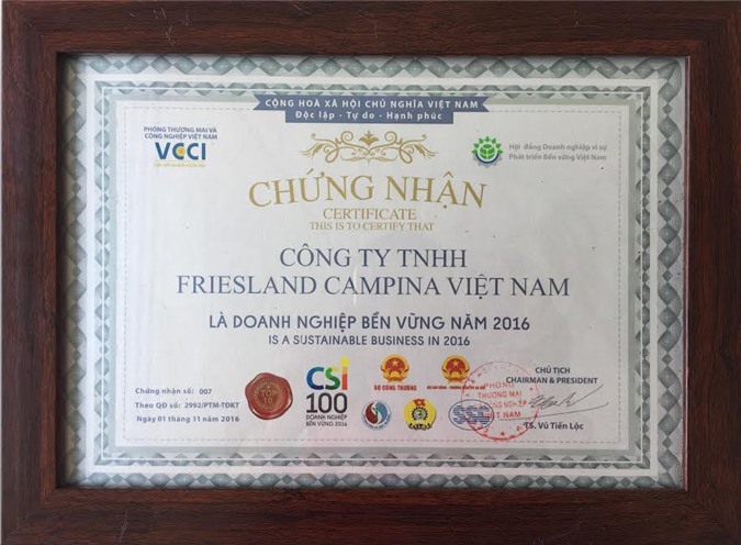 Friesland Campina Việt Nam được vinh danh Top 10 doanh nghiệp bền vững 2016