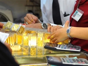 Vàng trong nước đang đắt hơn thế giới 2,1 triệu đồng/lượng