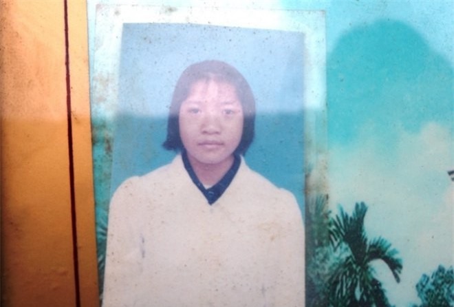 Cha tìm được con gái sau 16 năm bặt vô âm tín... nhờ fabebook