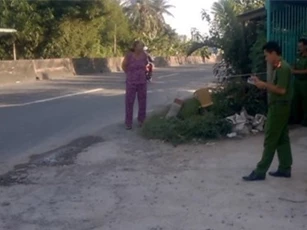 Truy tìm đối tượng dùng dao đâm chết bạn rồi bỏ trốn
