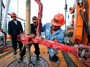Iraq hoãn đấu thầu khai thác thăm dò dầu mỏ