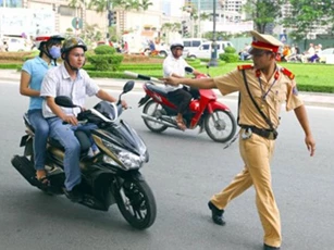 Cảnh sát không được dừng xe chỉ để kiểm tra chính chủ