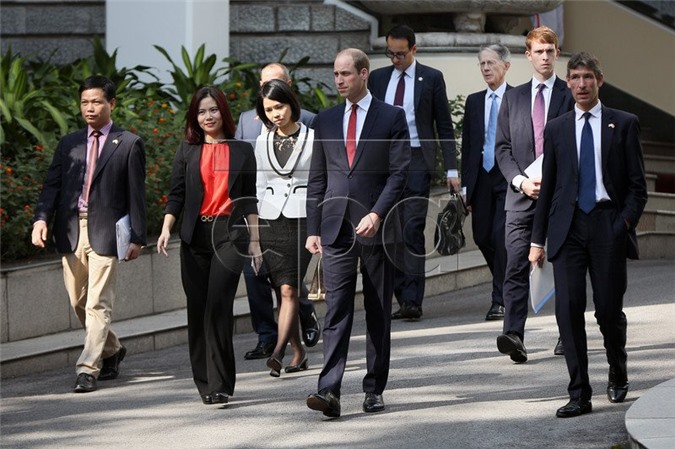 Hình ảnh mới nhất Hoàng tử Anh William đến Hà Nội