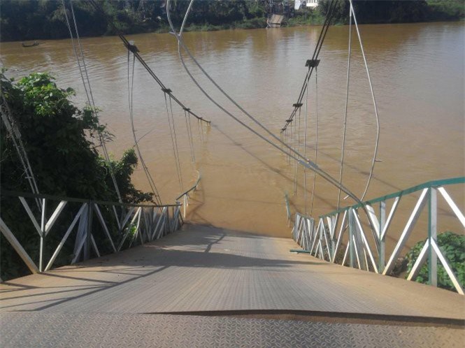 Sập cầu treo Tà Lài ở Đồng Nai: Thông tin mới nhất