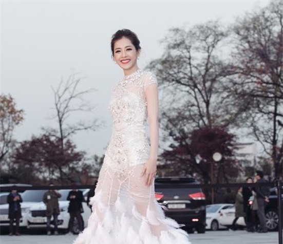 Chi Pu "mất ngủ" vì giành giải tại Asia Artist Award