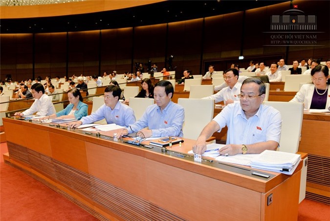 Quốc hội chính thức thông qua Luật Tín ngưỡng, tôn giáo