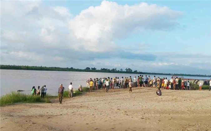 Cứu bạn bất thành, cả 3 nữ sinh chết đuối thương tâm