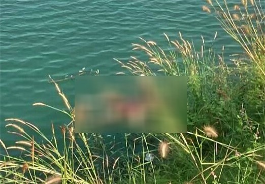 Phát hiện thi thể nữ nhân viên quán cà phê dưới hồ nước