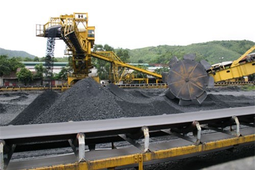 EVN cần khoảng 26 triệu tấn than vào năm 2017