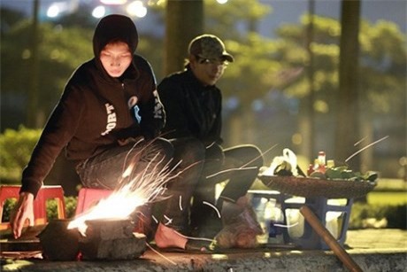 Đêm 23/11 miền Bắc mưa lạnh, rét đậm