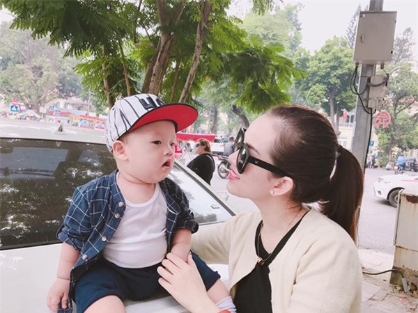 Kỳ Hân - Mạc Hồng Quân có con, Ly Kute sống sao?