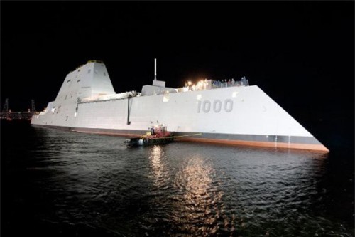 Siêu khu trục hạm USS Zumwalt 4 tỷ USD của Mỹ bị hỏng ở Panama