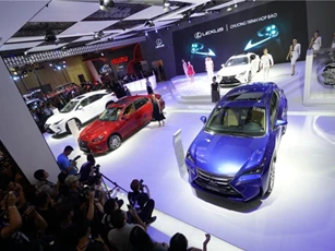 Trong tháng 10, mỗi ngày Toyota Việt Nam bán được 185 xe ôtô