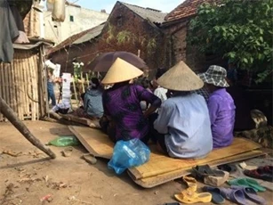Vụ 2 bé gái bị chôn xác ở Hà Nội: “Mong các con vẫn đang thất lạc đâu đó”