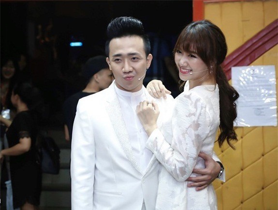 Trấn Thành và Hari Won tổ chức đám cưới vào 25/12?