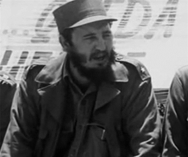 Nhà lãnh đạo cách mạng Cuba Fidel Castro qua đời