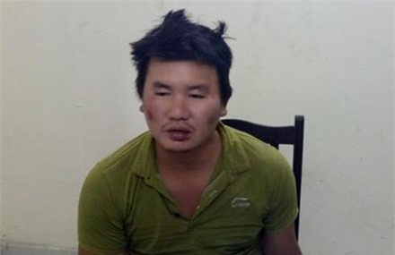 Tin mới vụ bắt cóc con tin, đâm trọng thương công an phường