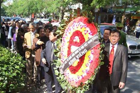 Fidel Castro qua đời: Cựu du học sinh Cuba nghẹn ngào tiễn đưa