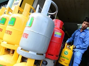 Giá gas đã tăng 19.000 đồng/bình 12kg trong tháng 11