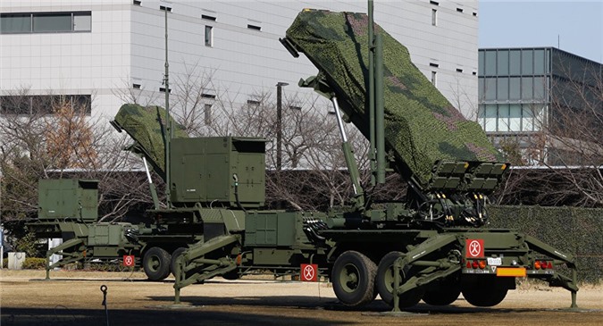 Sợ Triều Tiên vươn xa, Nhật Bản nhắm tới tên lửa tối tân của Mỹ