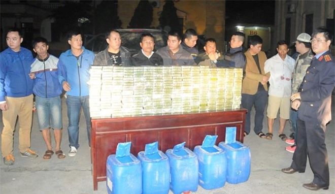 Vàng A Cáng vận chuyển 300 bánh heroin: Cuộc vây bắt "nghẹt thở"