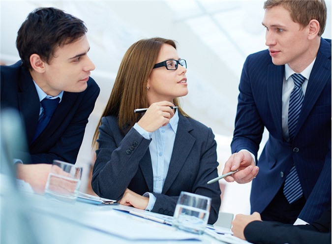 Các doanh nhân chi hơn 87 nghìn tỷ để mở công ty trong tháng 11