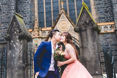 Lê Hoàng bí mật chụp ảnh cưới lãng mạn ở Australia