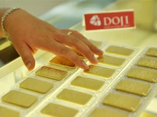 Vàng SJC diễn biến "lạ"